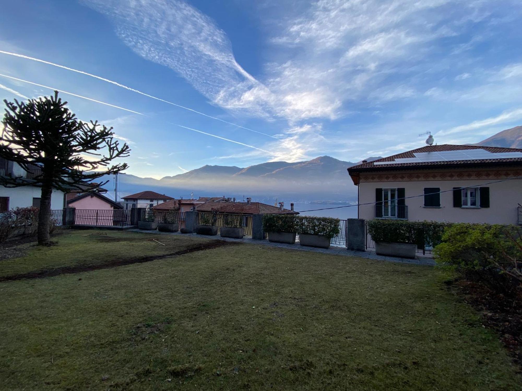 Tiziana Lake Como View Terraces Appartement Lezzeno Buitenkant foto